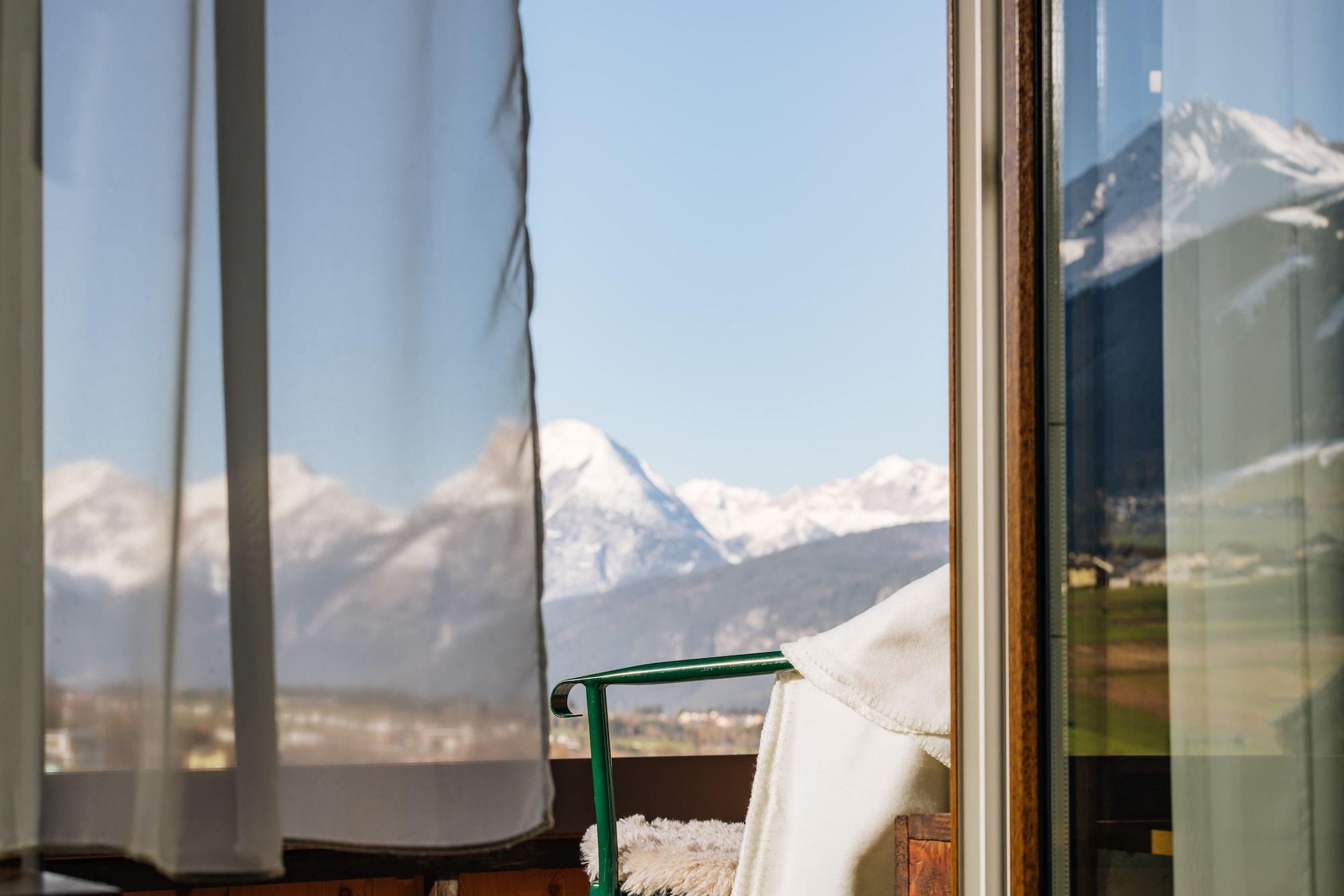 Hotel Kogele Mit Restaurant Bei Innsbruck Axamer Lizum Аксамс Экстерьер фото